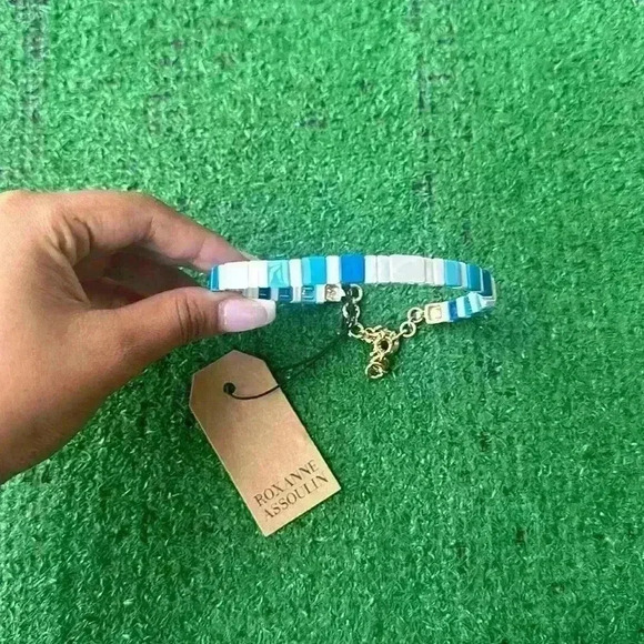 Roxanne Assoulin - Picture 4 of 4